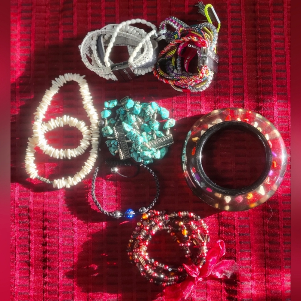 Colorful Beaded Bracelet Necklace Bundle 80s Vintage Colorful Artpop Chugy Artsy